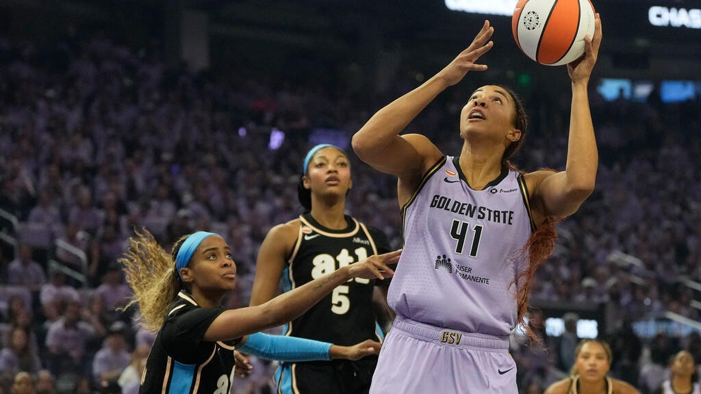 Angered over a.m. WNBA Finals tip-off, Chicago bar owner opens early to fans anyway, to "cause a ruckus" — Statesboro Business news